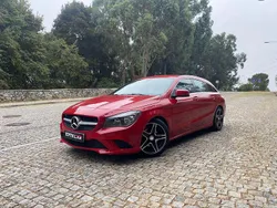 Vermelho Usado 2015 Mercedes CLA200 Shooting Brake Urban Carrinha | € 18.597