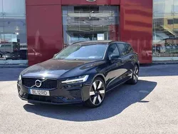 Preto Usado 2024 Volvo V60 Plus Carrinha | € 45.990 (Bom preço)