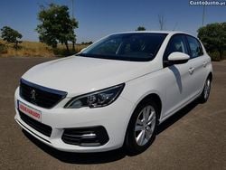 Branco Usado 2020 Peugeot 308 Citadino | € 11.650 (Bom preço)