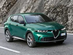 Verde Usado 2024 Alfa Romeo Tonale Sprint SUV | € 41.000