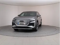 Cinzento escuro metalizado Usado 2025 Audi Q4 Sportback e-tron S-line plus SUV | € 56.400