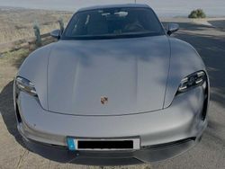 Usado 2020 Porsche Taycan 4S Performance Package Sedan | € 57.000