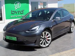 Cinzento Usado 2021 Tesla Model 3 Long Range Sedan | € 27.900 (Bom preço)