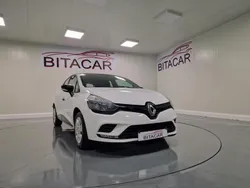 Branco Usado 2017 Renault Clio IV Zen | € 9.900 (Preço justo)