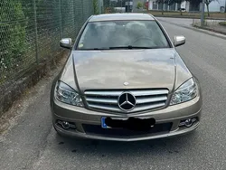 Usado 2007 Mercedes C200 Sedan | € 12.000 (Bom preço)