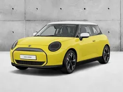 Sunny siide yellow Novo 2025 Mini Cooper Citadino | € 43.952