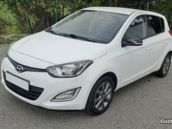 Branco Usado 2014 Hyundai i20 Sedan | € 6.999 (Preço justo)