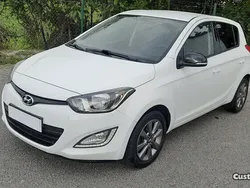 Branco Usado 2014 Hyundai i20 Sedan | € 6.999 (Bom preço)