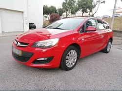 Usado 2013 Opel Astra Sedan | € 6.499 (Preço justo)