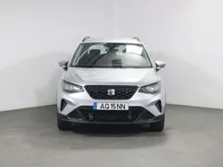 Cinza Usado 2022 Seat Arona Style SUV | € 18.300 (Preço justo)