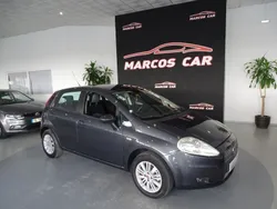Cinzento Usado 2009 Fiat Grande Punto Active Citadino | € 7.900