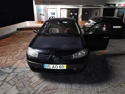 Usado 2005 Renault Mégane II Sedan | € 1.000 (Super Preço)