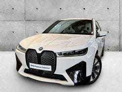 Branco alpine Usado 2024 BMW iX Comfort Edition SUV | € 57.946 (Preço justo)