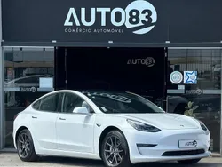 Branco Usado 2020 Tesla Model 3 Long Range AWD Sedan | € 29.990 (Preço elevado)
