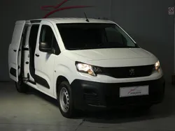 Branco Usado 2021 Peugeot Partner Monovolume | € 15.990 (Preço justo)