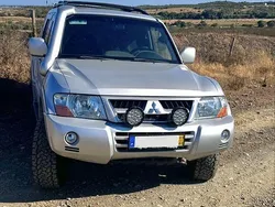 Usado 2003 Mitsubishi Pajero SUV | € 21.500 (Caro)