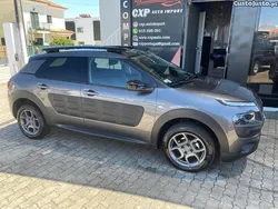 Cinza Usado 2017 Citroën C4 Cactus PureTech Citadino | € 9.900 (Bom preço)