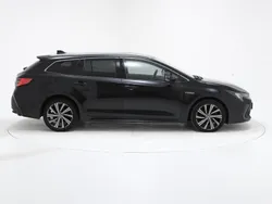 Preto Usado 2021 Toyota Corolla Comfort Carrinha | € 20.990 (Preço justo)