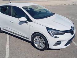 Branco Usado 2021 Renault Clio V | € 14.950 (Preço justo)