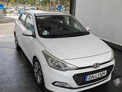 Branco Usado 2015 Hyundai i20 | € 9.800 (Preço justo)