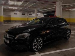 Preto Usado 2014 Mercedes A180 Sedan | € 13.790 (Preço justo)