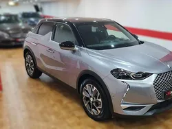Cinzento Usado 2020 DS Automobiles DS3 Crossback E-Tense Grand Chic SUV | € 18.750 (Preço justo)