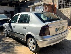 Usado 2000 Opel Astra Sedan | € 1.500 (Bom preço)