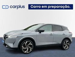 Cinza Usado 2025 Ford Courier Titanium Monovolume | € 25.900 (Preço elevado)