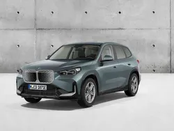 Verde cape york Usado 2024 BMW iX1 Comfort Edition SUV | € 54.500