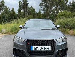 Cinzento Usado 2014 Audi S3 Premium | € 27.500