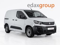 Branco Usado 2023 Peugeot Partner Monovolume | € 16.990 (Preço justo)