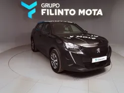 Preto Usado 2023 Peugeot 2008 Active SUV | € 18.780 (Preço justo)