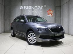 Cinza Usado 2023 Skoda Kamiq Style SUV | € 16.490 (Bom preço)