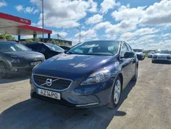 Azul Usado 2014 Volvo V40 Summum Carrinha | € 9.990 (Preço justo)