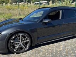 Cinzento Usado 2021 Porsche Taycan Sedan | € 62.500
