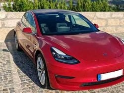 Vermelho Usado 2019 Tesla Model 3 Long Range AWD Sedan | € 20.500 (Preço justo)