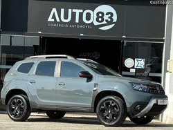 Cinza Usado 2022 Dacia Duster Extreme SUV | € 17.990 (Preço justo)