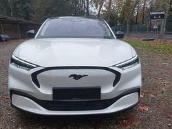 Branco Usado 2024 Ford Mustang Mach-E SUV | € 38.900 (Preço justo)