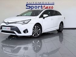 Branco Usado 2015 Toyota Avensis Carrinha | € 15.450