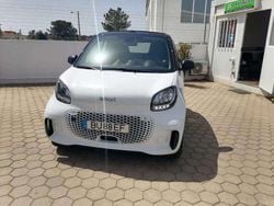 Branco glaciar Usado 2021 Smart ForTwo Electric Drive Cabrios | € 12.800 (Bom preço)