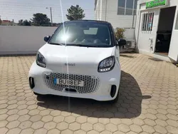 Branco glaciar Usado 2021 Smart ForTwo Electric Drive Cabrios | € 12.800 (Bom preço)