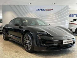 Preto Usado 2021 Porsche Taycan Performance Package Sedan | € 59.900 (Bom preço)
