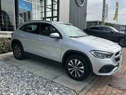 Cinzento Usado 2022 Mercedes GLA220 Style SUV | € 46.900