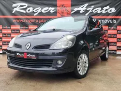 Preto (metalizado) Usado 2006 Renault Clio II Dynamique Citadino | € 5.900 (Caro)