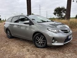 Usado 2015 Toyota Auris Touring Sports Carrinha | € 14.300 (Preço justo)