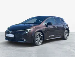 Castanho (pintura metalizada) Usado 2023 Toyota Corolla Comfort Sedan | € 27.750 (Preço justo)