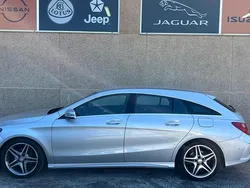 Cinza Usado 2016 Mercedes CLA180 AMG line Sedan | € 17.950
