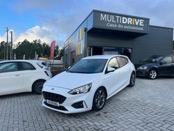 Branco Usado 2021 Ford Focus ST-Line | € 15.900 (Bom preço)