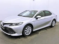 Cinzento Usado 2021 Toyota Camry | € 25.990