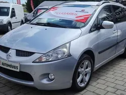 Cinzento Usado 2008 Mitsubishi Grandis Monovolume | € 7.490